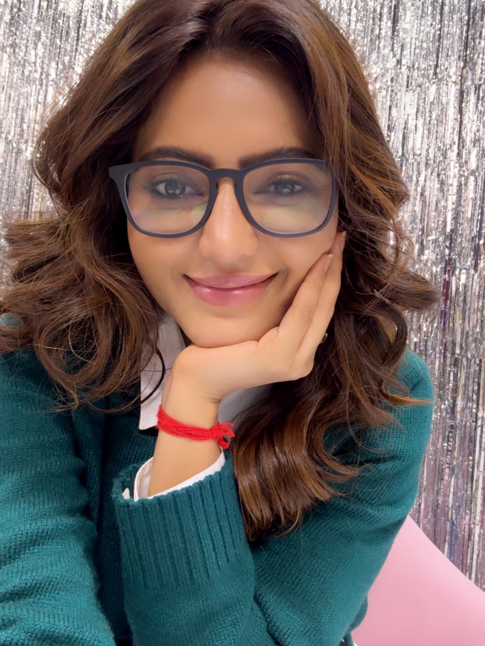 Athulya Ravi Mr X Photos