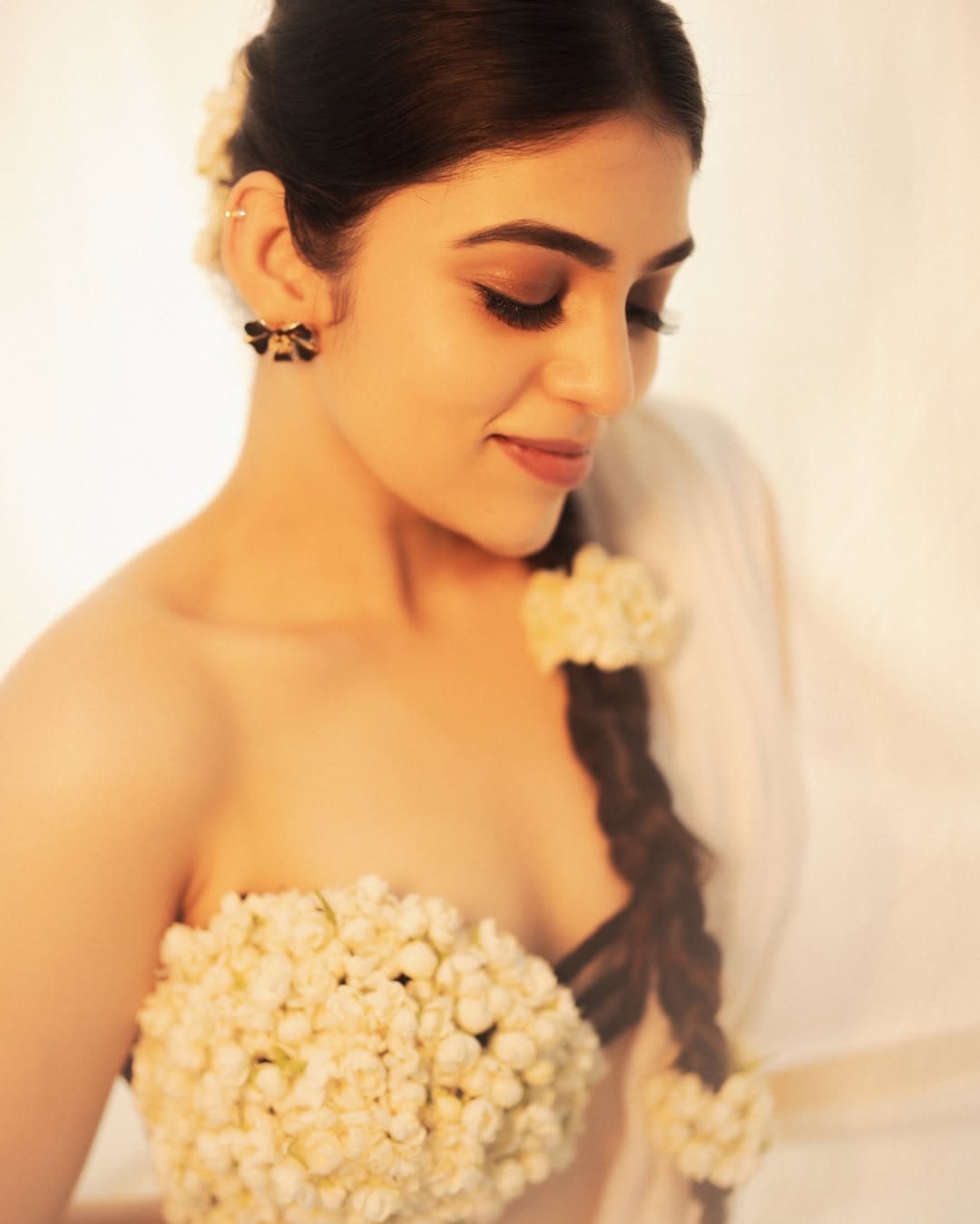 Confidence That Defines the Look