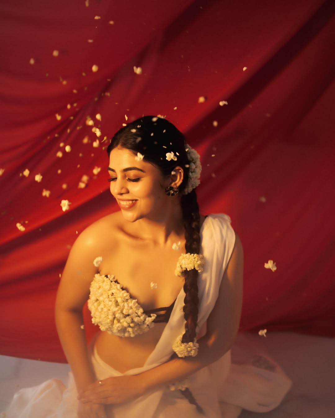 A New Language of Modern Femininity