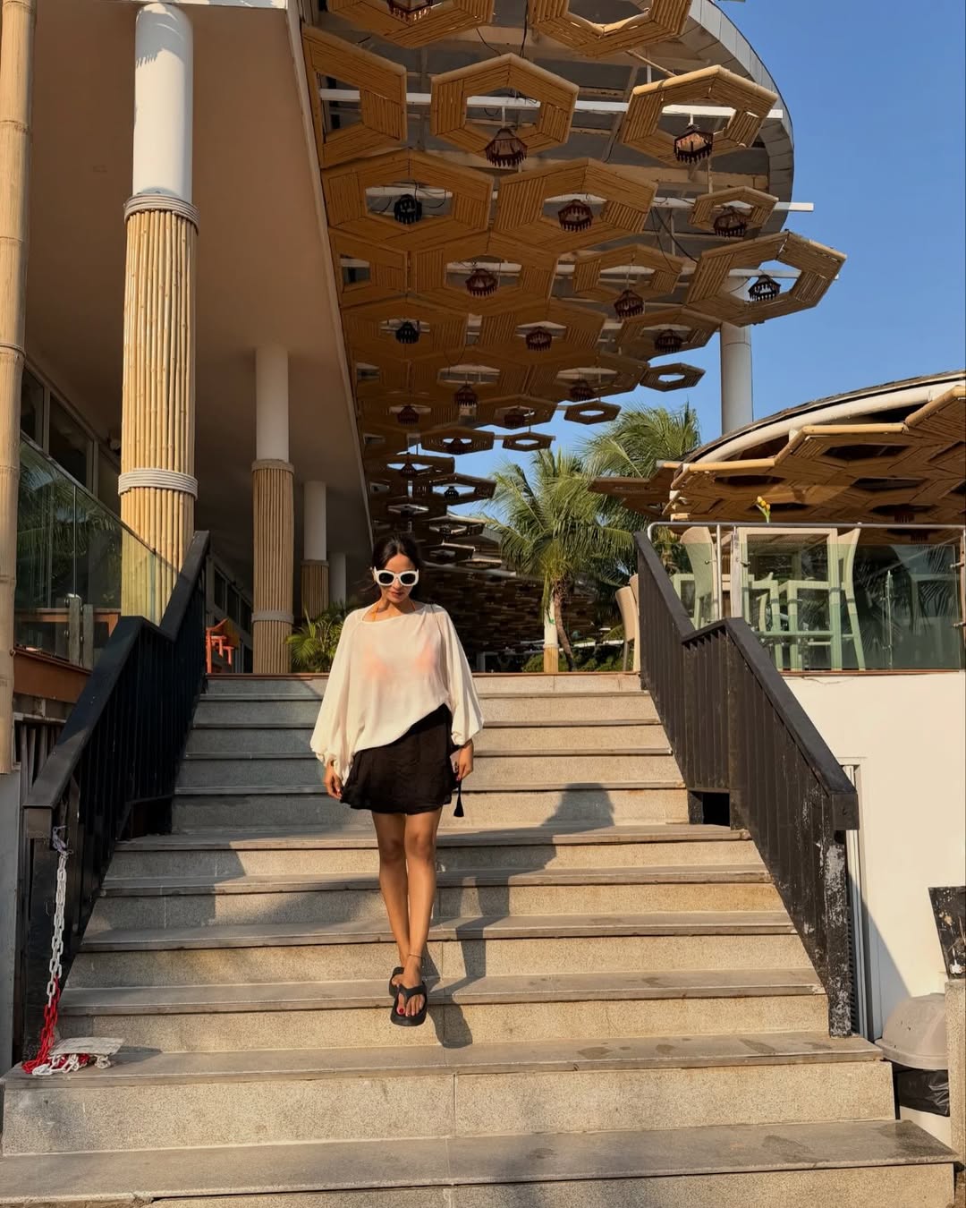 Divya Ganesan Thailand Tour Photos