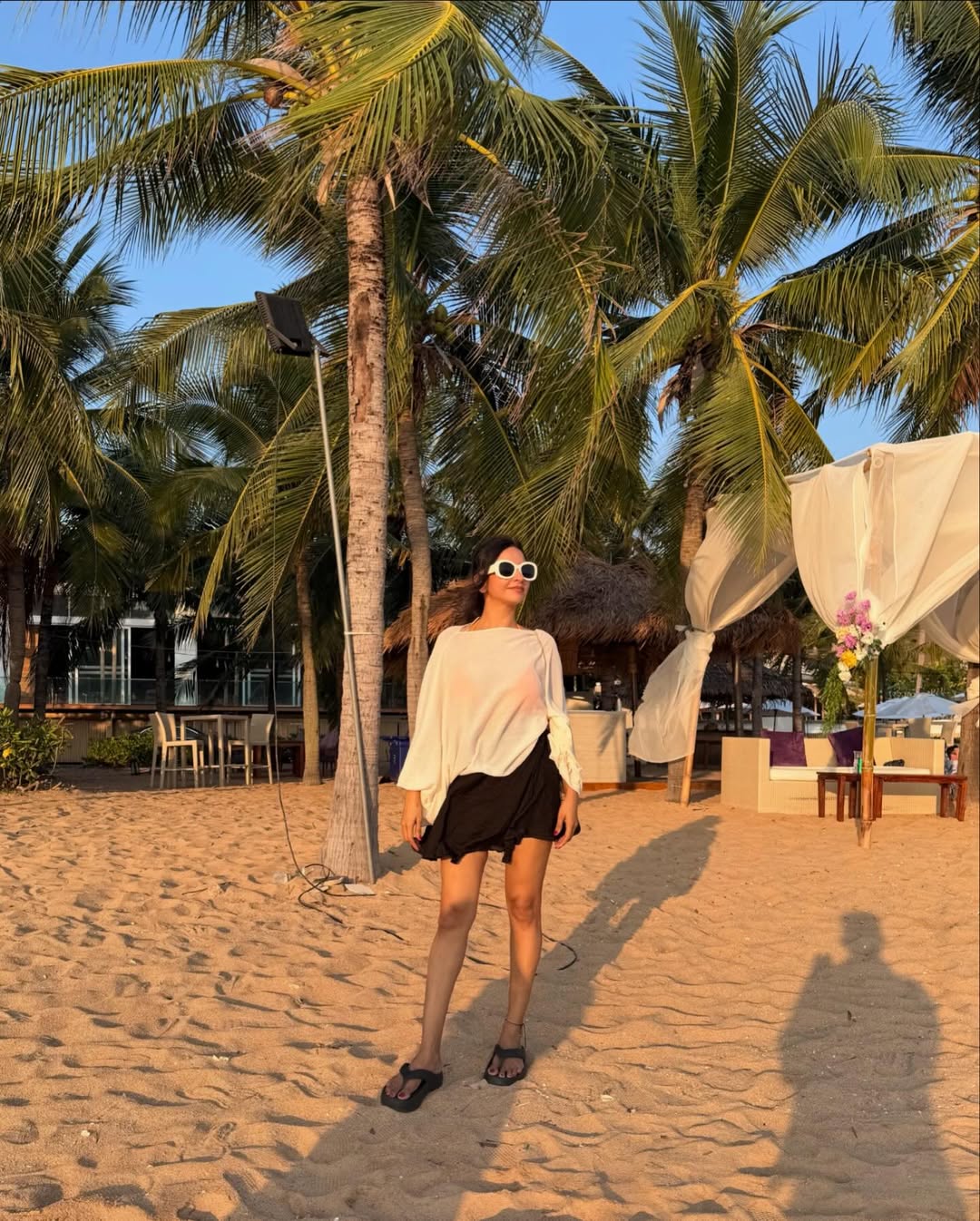 Divya Ganesan Thailand Tour Photos