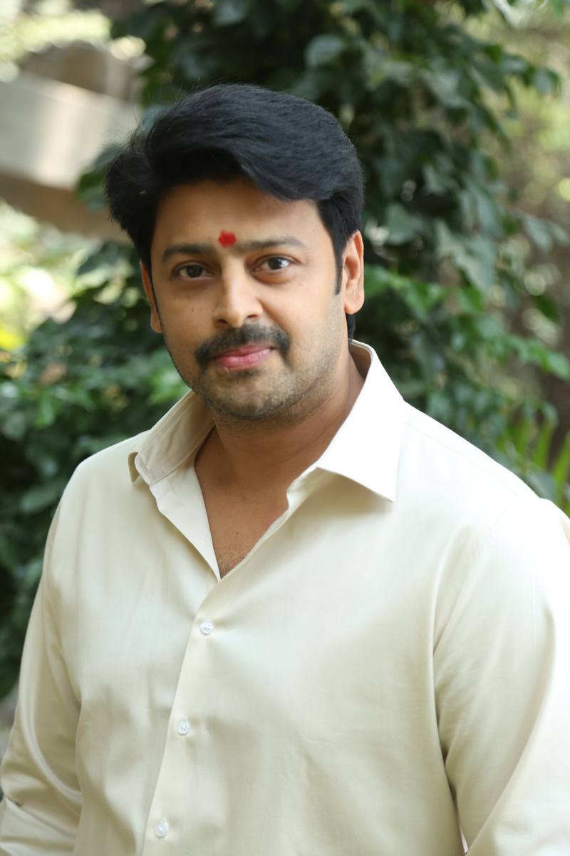 Sriram solo pose movie opening