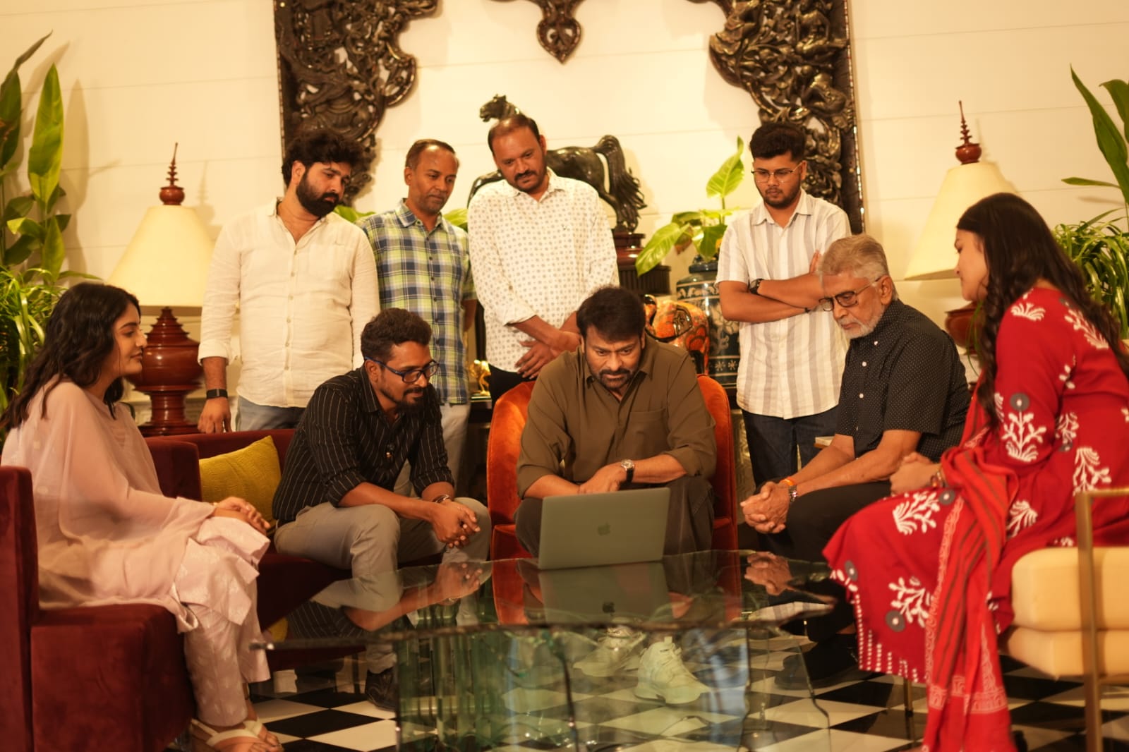 Chiranjeevi at Breaking News poster launch event