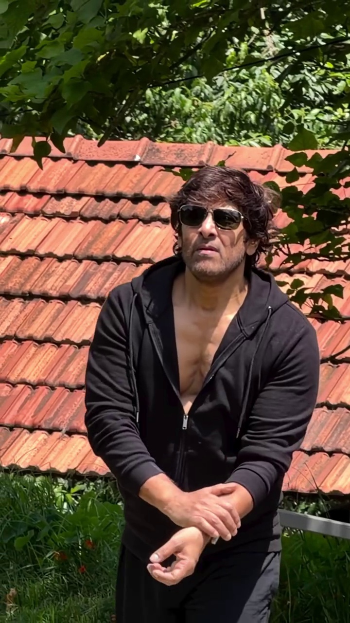 A Star Who Defies Age