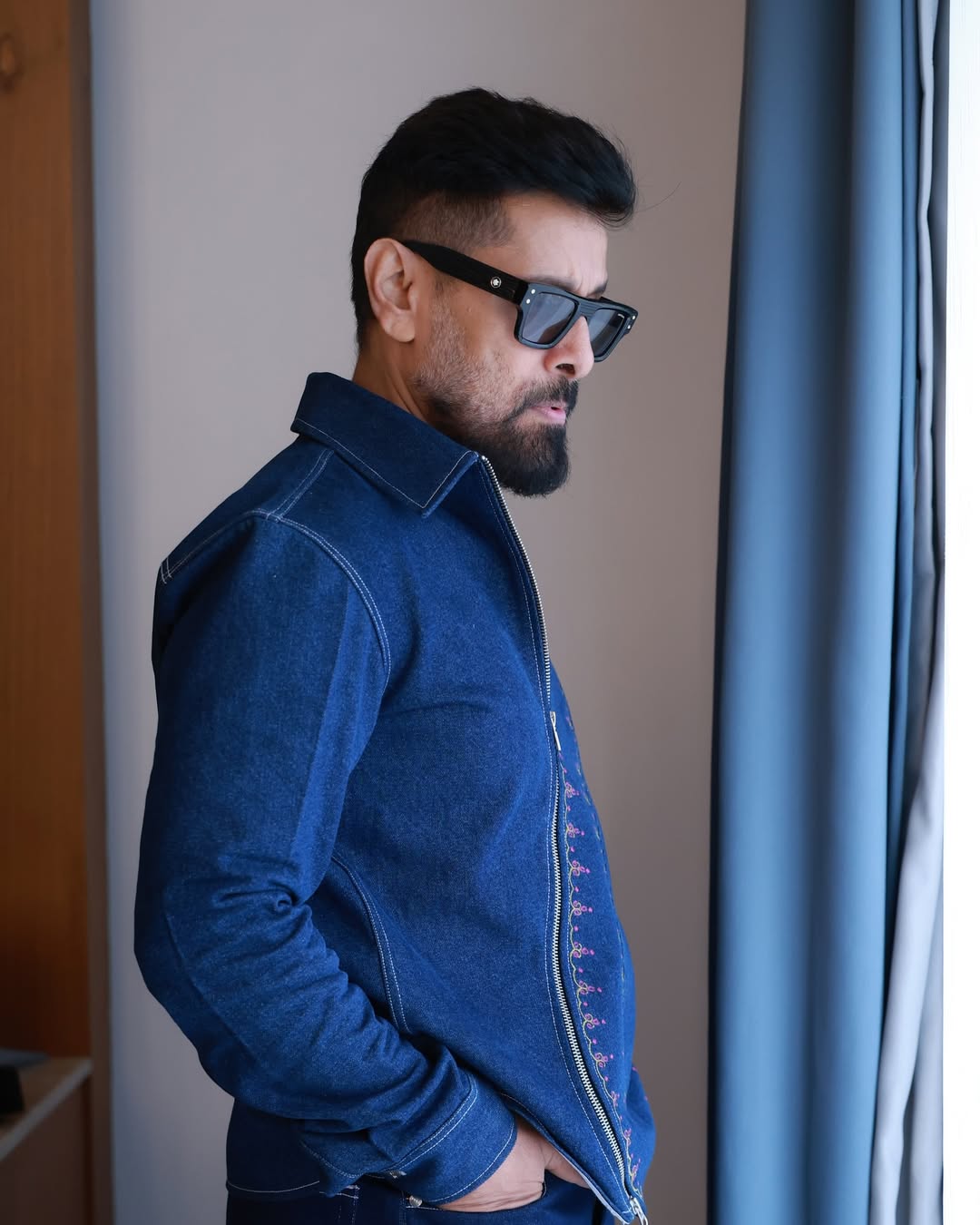 Early Life and Struggles