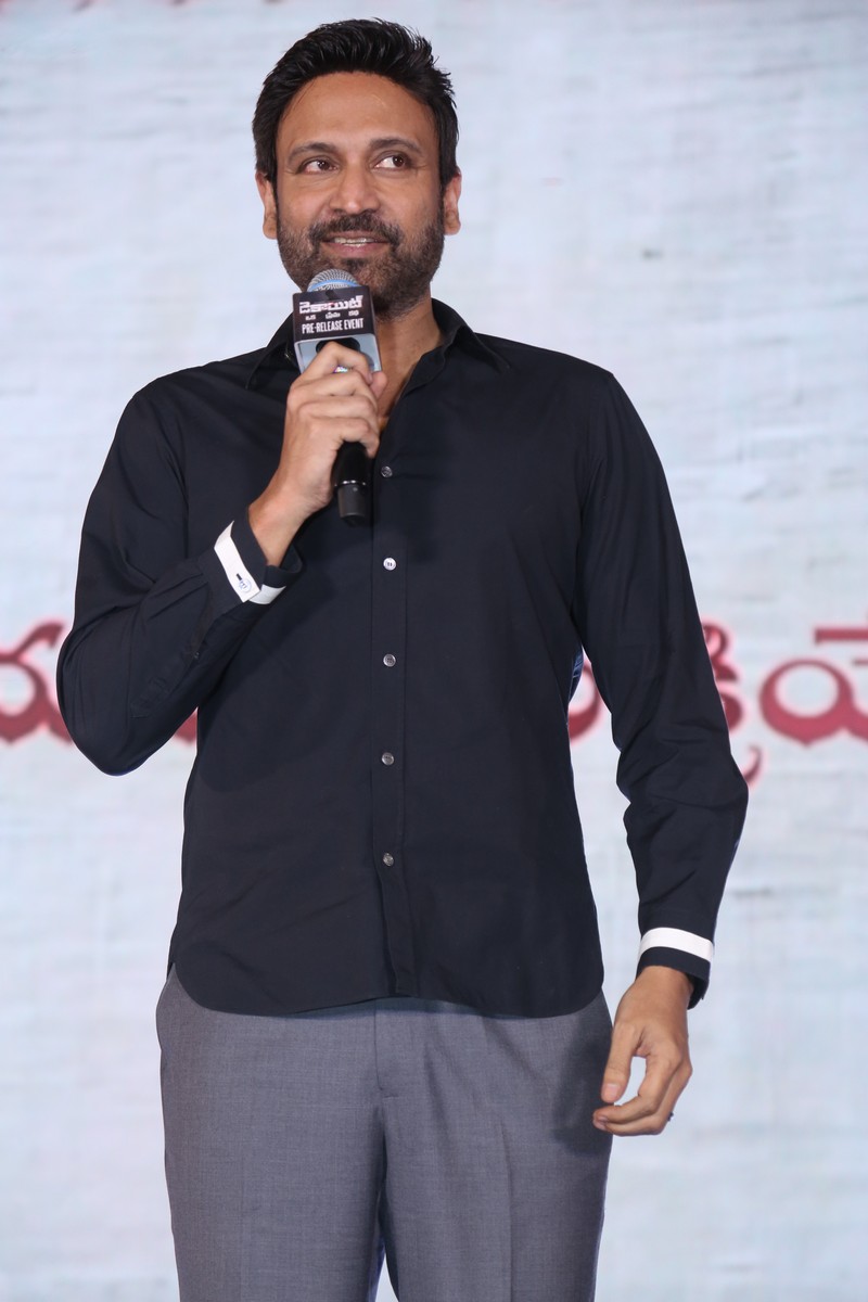 Actor Sumanth speaking at Dacoit event