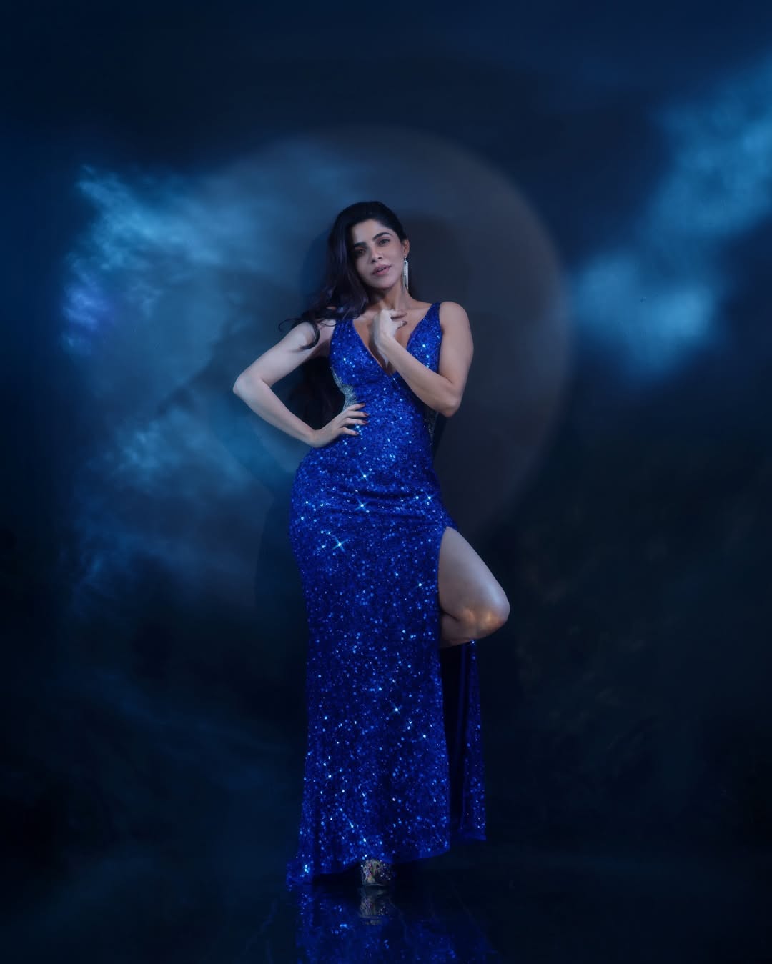 Outfit Breakdown: Sequins, Silhouettes, and Precision Styling