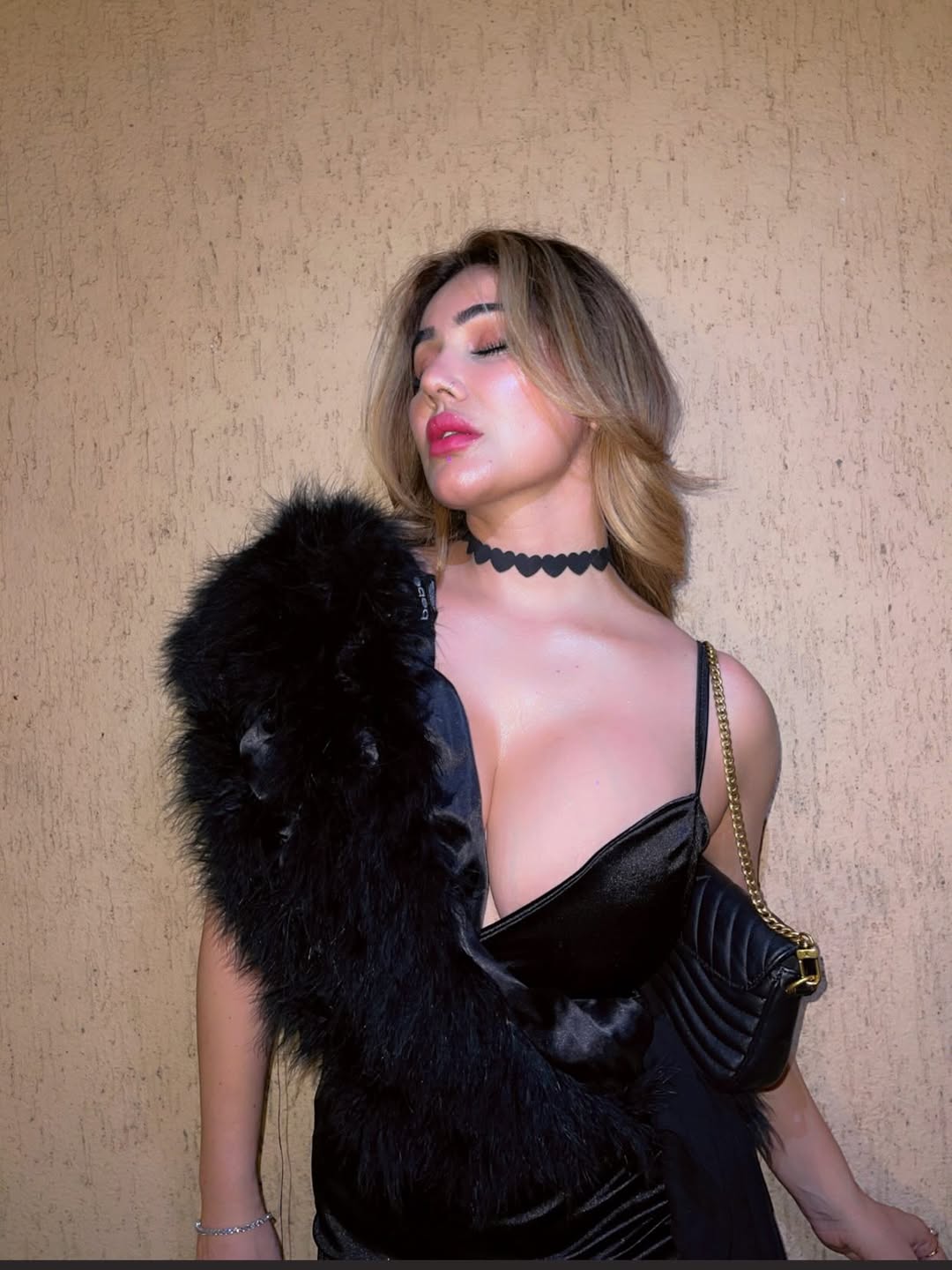 Outfit Breakdown: Drama in Every Detail