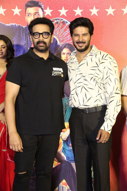JD Chakravarthy and Dulquer Salmaan posing together