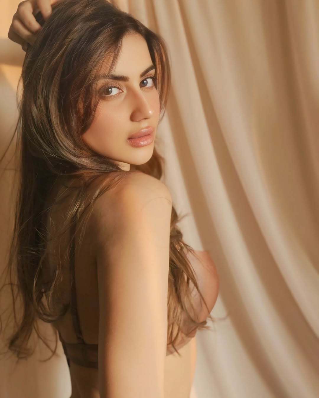 Fashion Impact: Redefining Everyday Glam