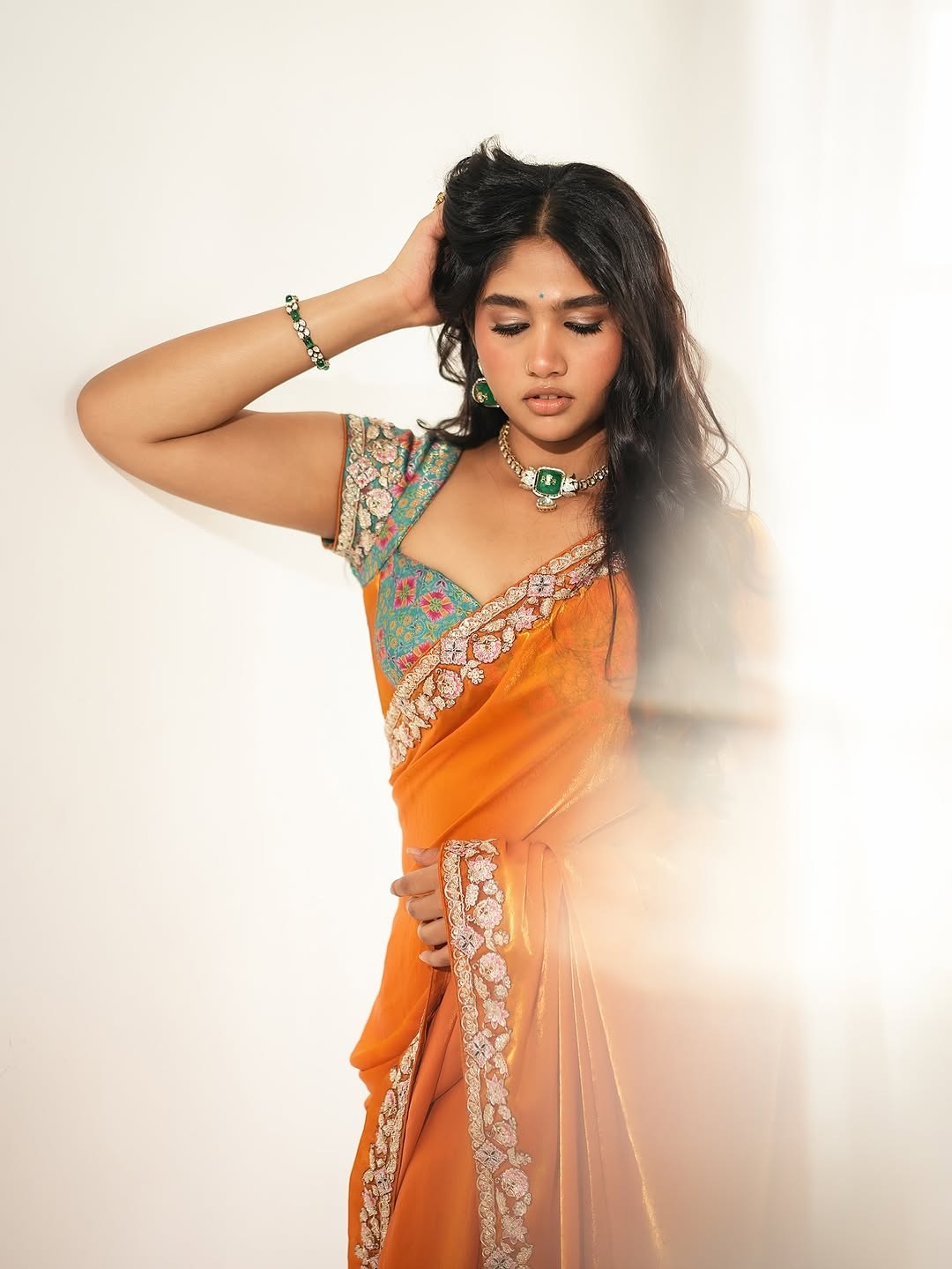 Jovika Vijaykumar Saree Photos Go Viral Amid Acting Debut Buzz