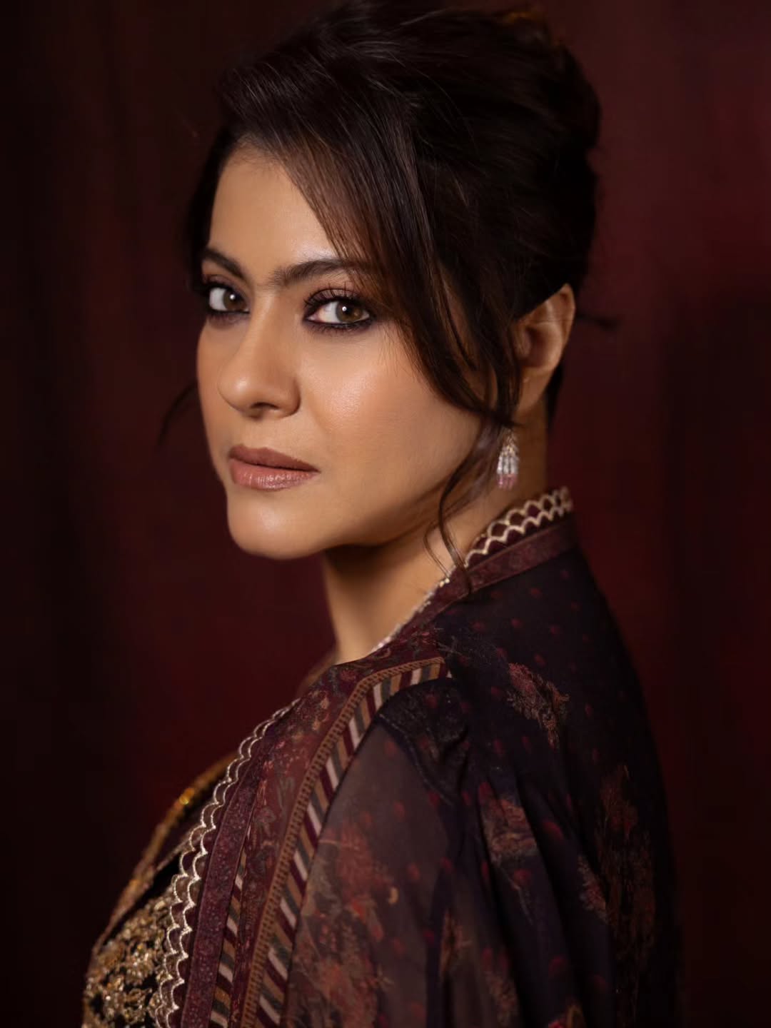 Kajol classic saree intricate embellishment look