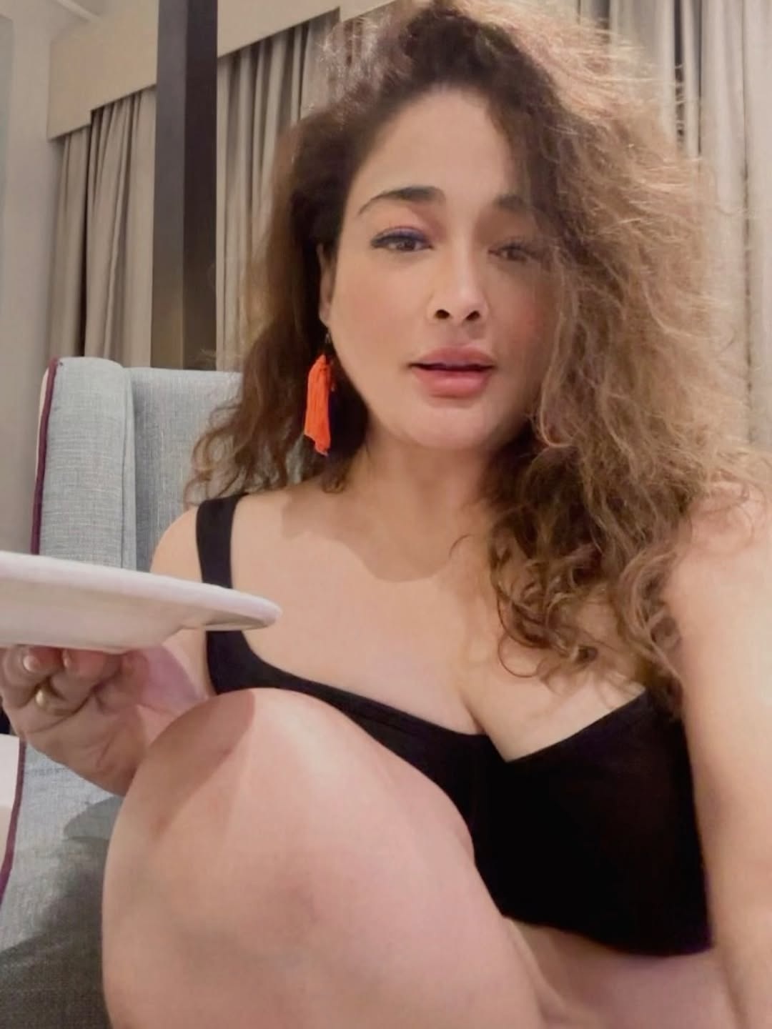 Kiran’s Latest Photos Go Viral – Fans React to Her Stunning Comeback Look