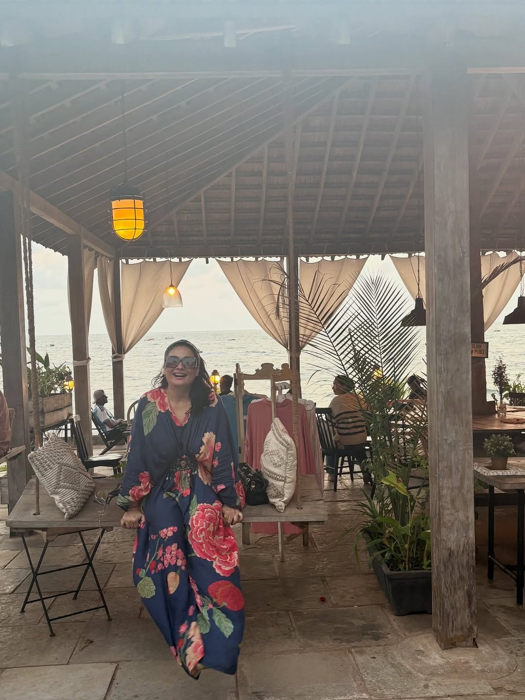 Kiran’s Latest Photos Go Viral – Fans React to Her Stunning Comeback Look