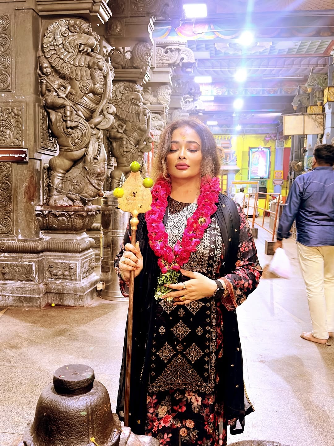 Kiran’s Latest Photos Go Viral – Fans React to Her Stunning Comeback Look