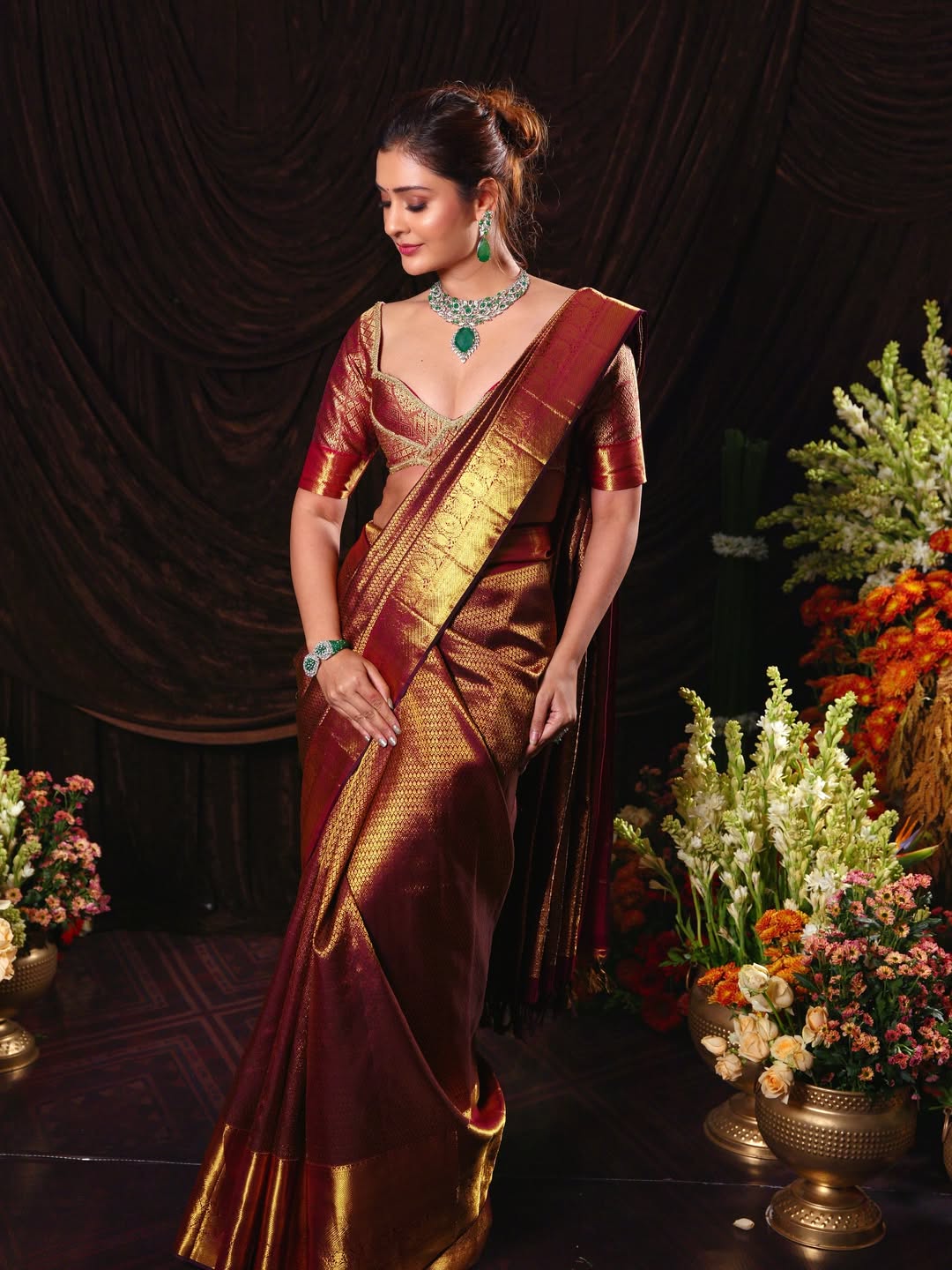 Leader Movie Actress Payal Rajput Glamour Photos With Saree