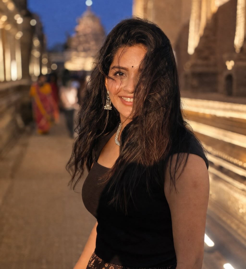 Mandaadi Movie Actress Mahima Nambiar Gorgeous Photos