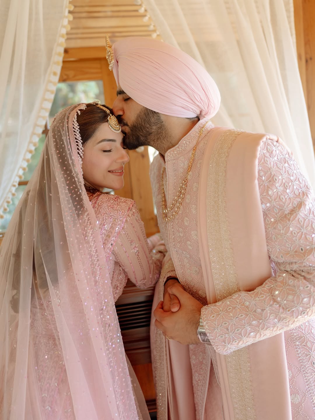 Celebrities React to Viral Wedding Photos