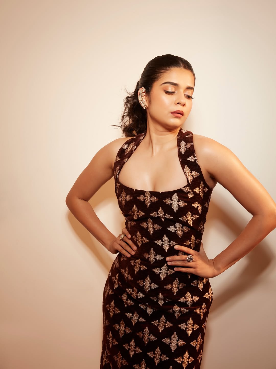 Mithila Palkar regal velvet outfit bold accessories look