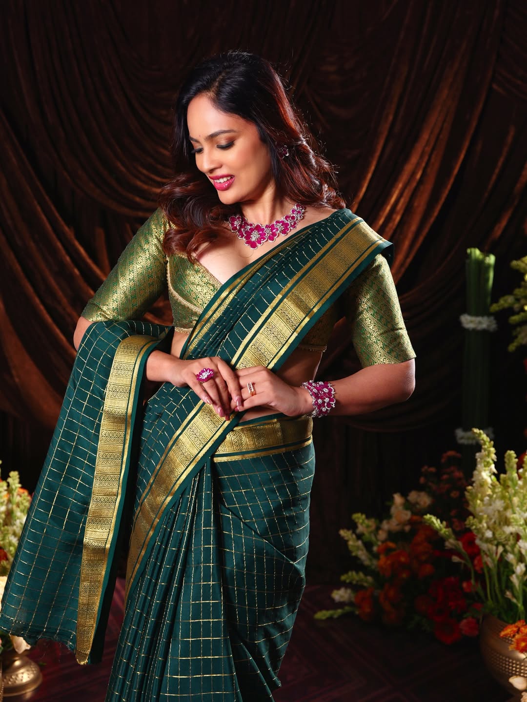 Nandita Swetha elegant traditional saree sparkling look