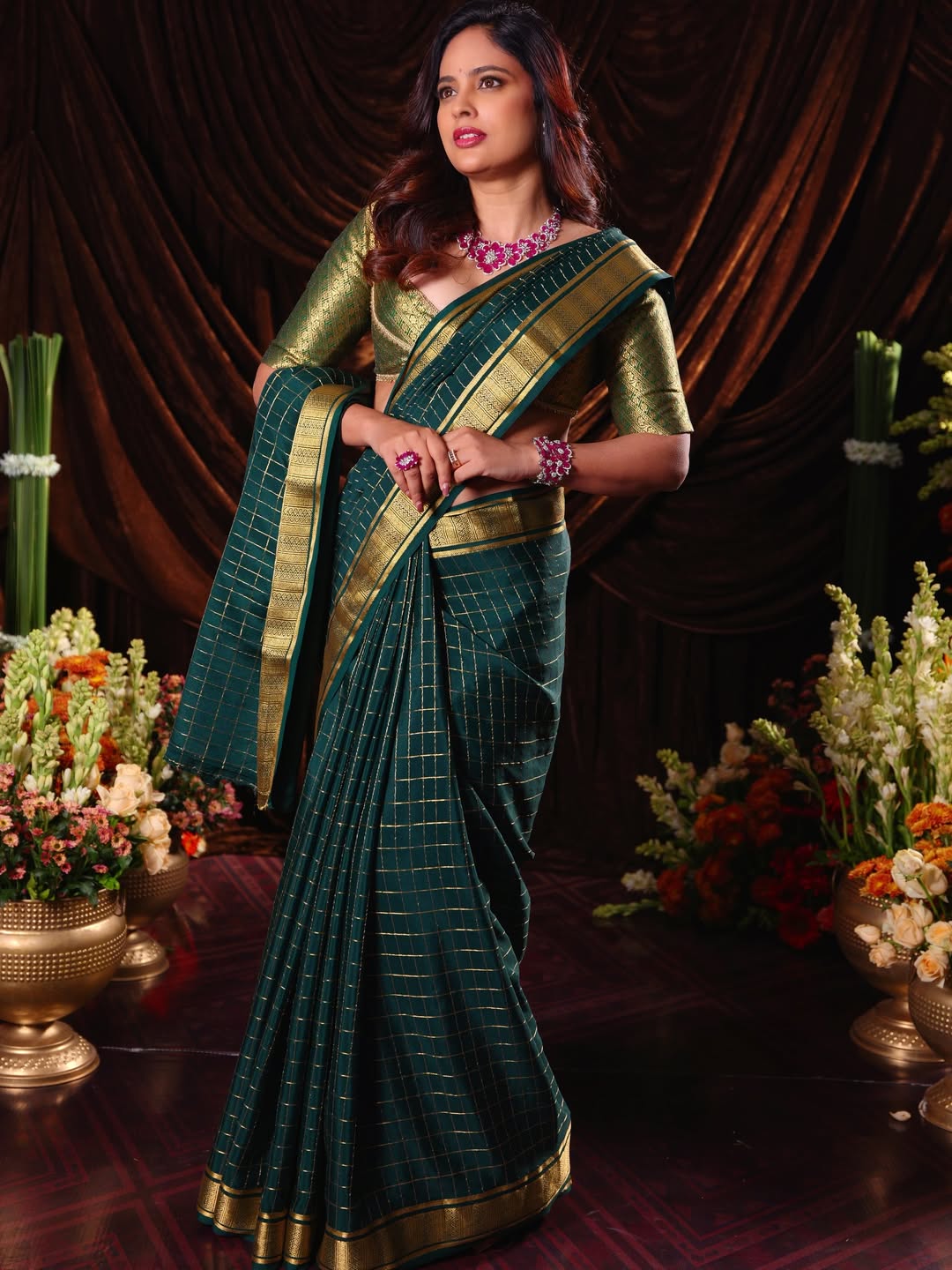 Nandita Swetha pink saree stylish traditional look