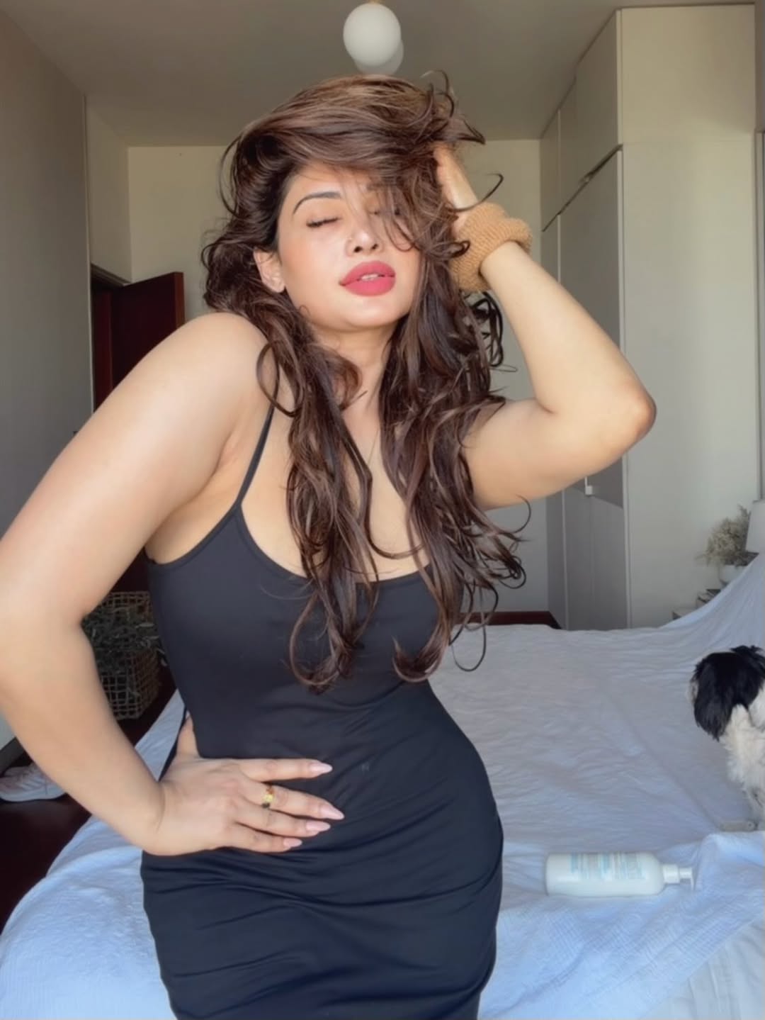 Piumi Hansamali Toilet tour photos