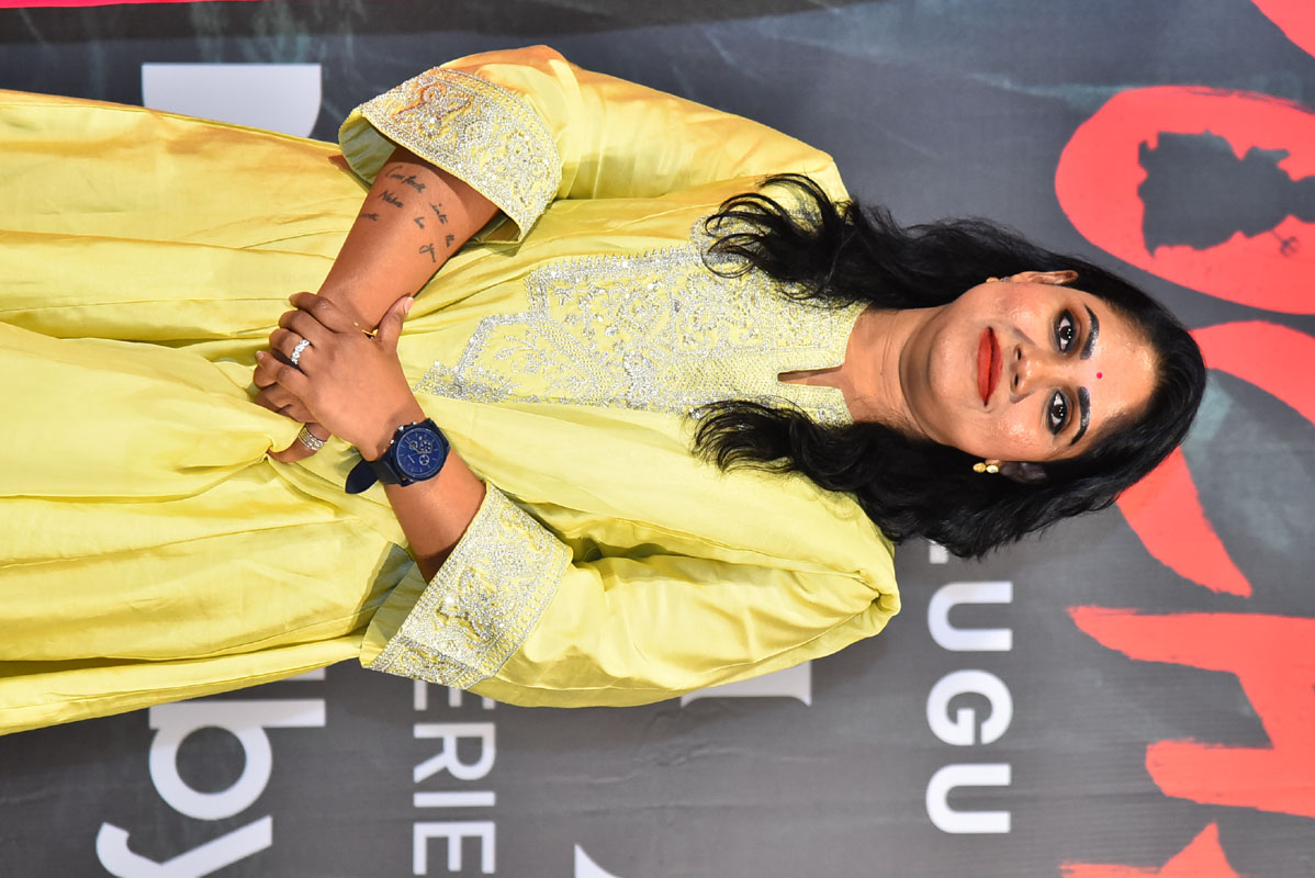 Kavitha posing at Pochamma press meet