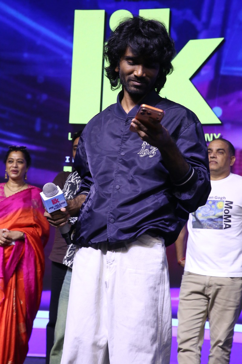 Pradeep Ranganathan Krithi Shetty Vignesh Shivan At LIK Movie Promotions Photos