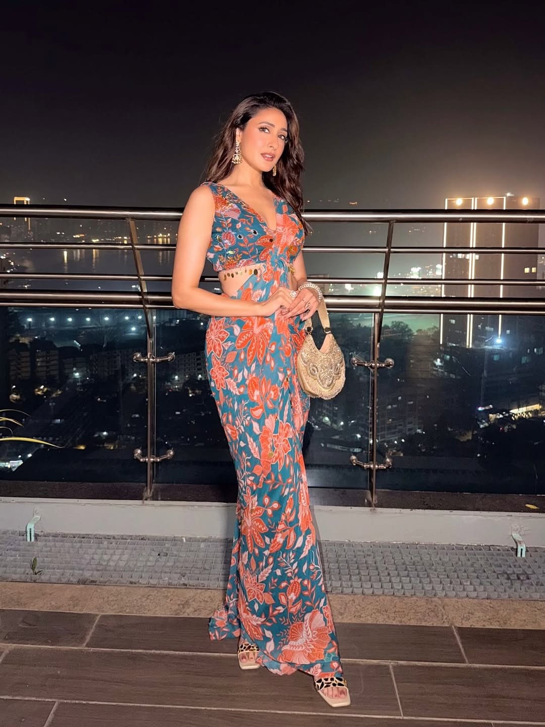 Pragya Jaiswal in bold floral ethnic style