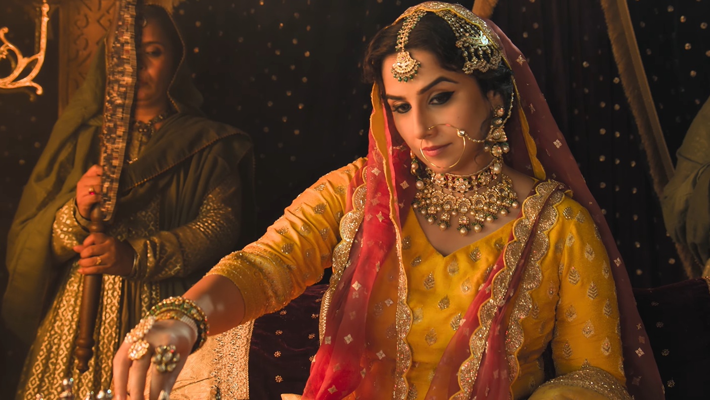 Vidya Balan Raja Shivaji first look