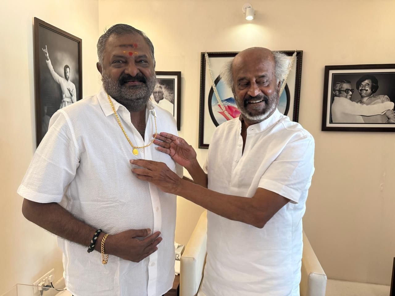 Rajinikanth Gifts Gold Chain to Producer After Padayappa Re-Release Success – Photos Go Viral