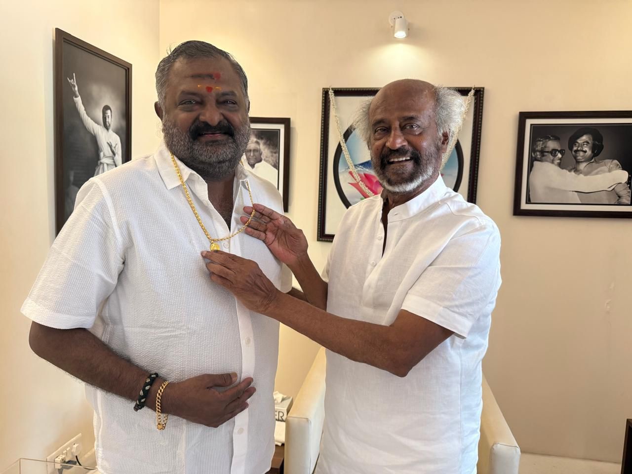 Rajinikanth Gifts Gold Chain to Producer After Padayappa Re-Release Success – Photos Go Viral