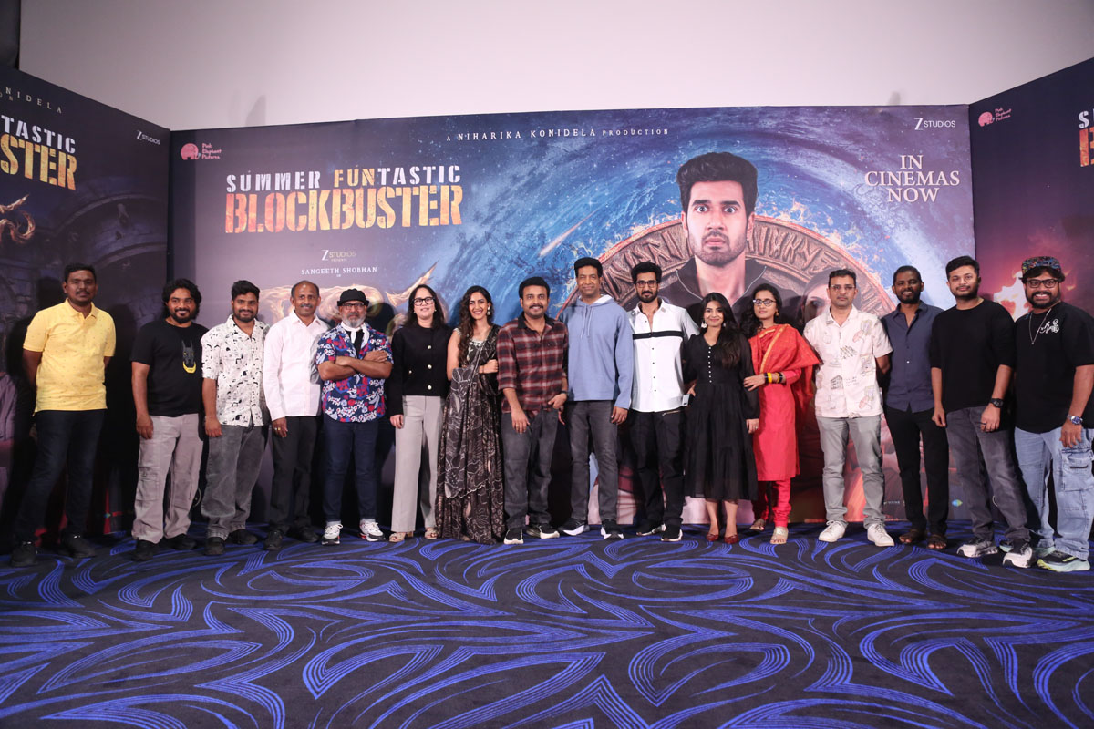 Rakasa team group photo event