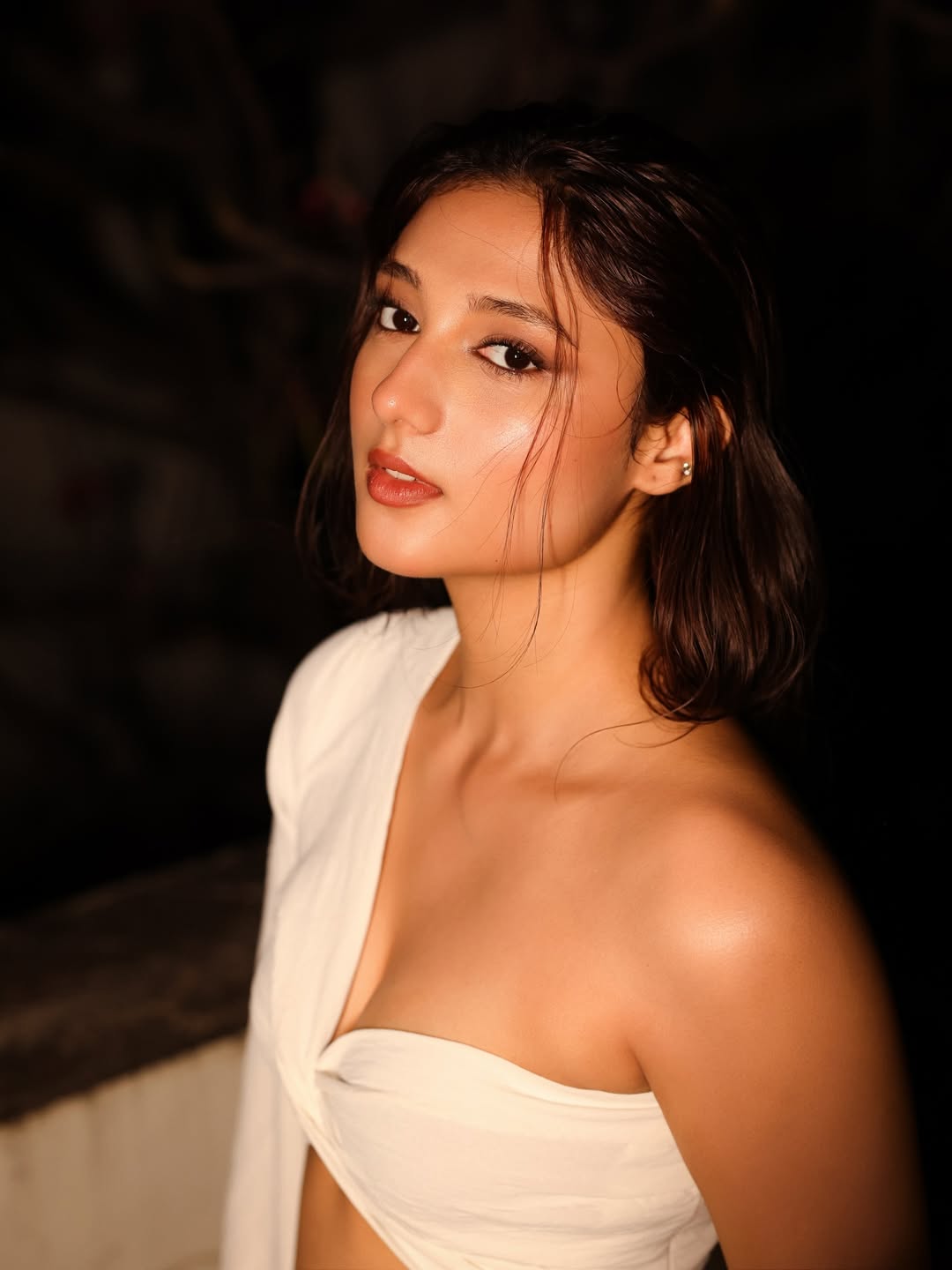 Ritika Nayak ethereal look minimal makeup glowing style