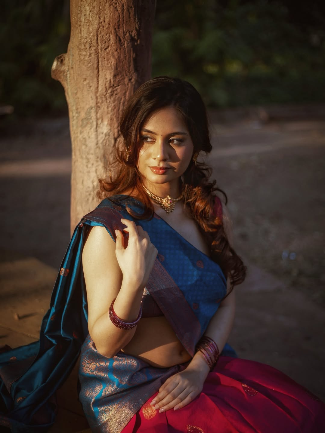 Srushti Bannatti showcasing graceful and playful style