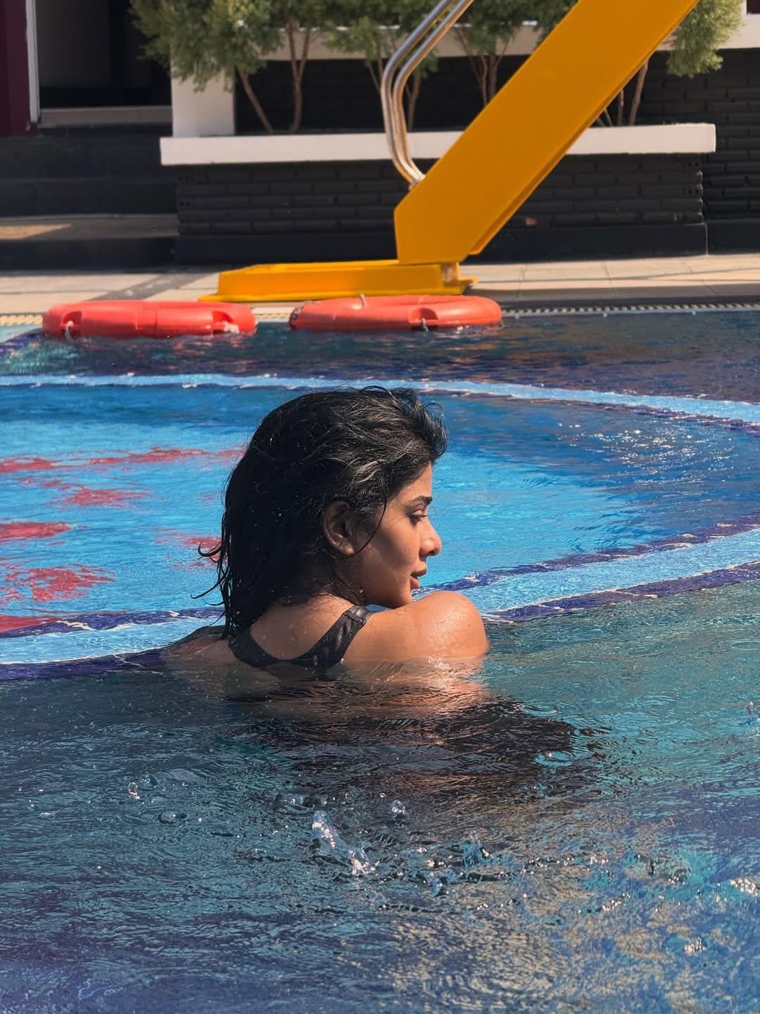 Pavithra Lakshmi Swimming photos