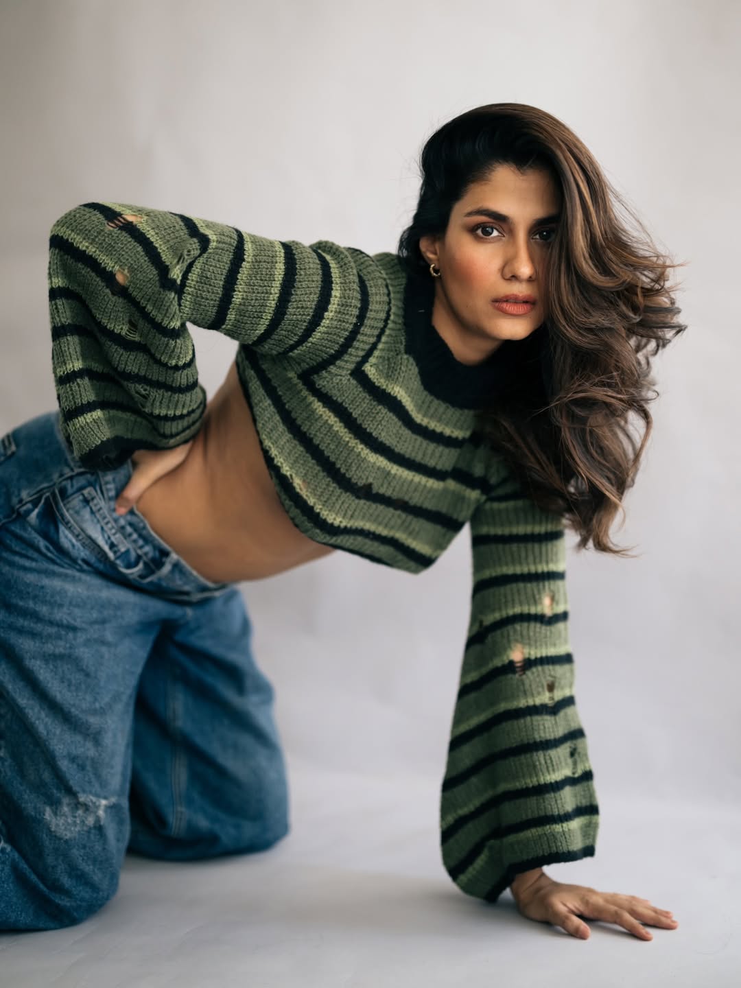 Shreya Dhan crop top photos