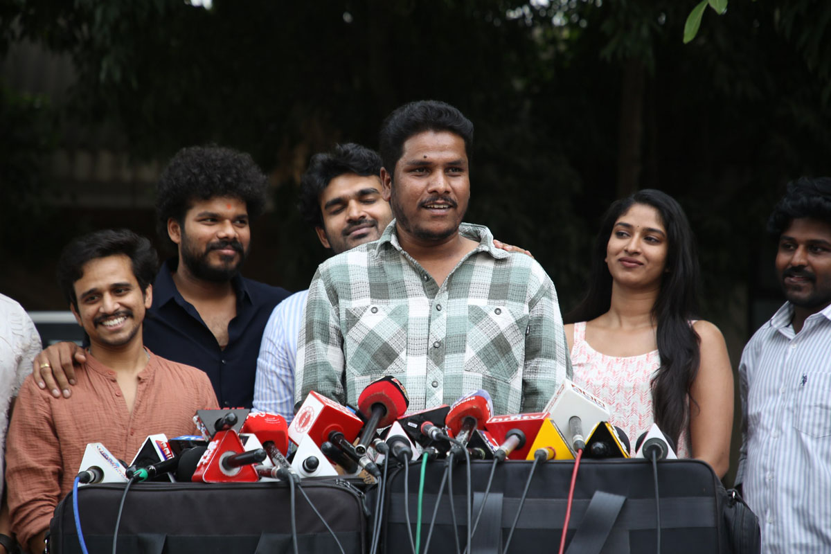 V Muniraju speaking at success meet