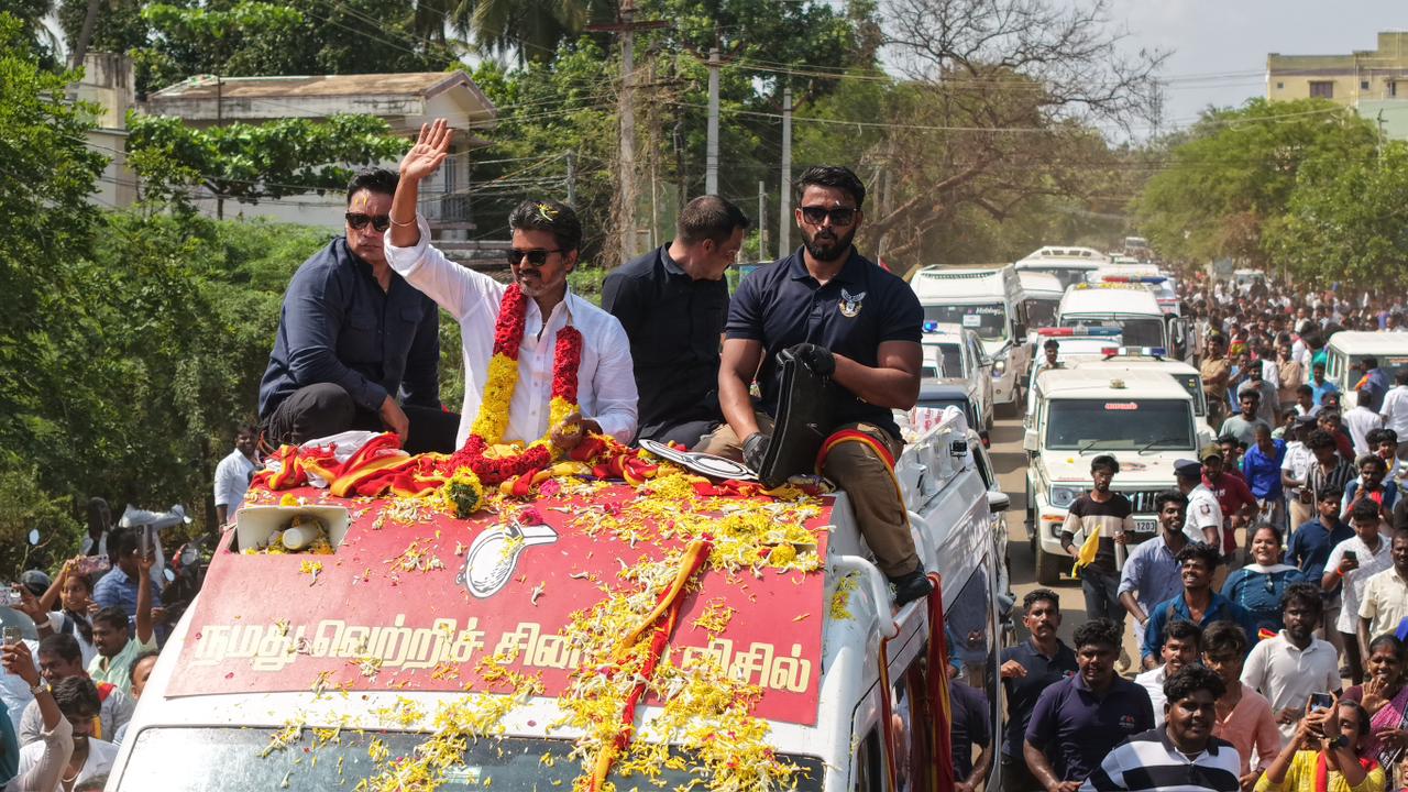 Vijay Roadshow photos