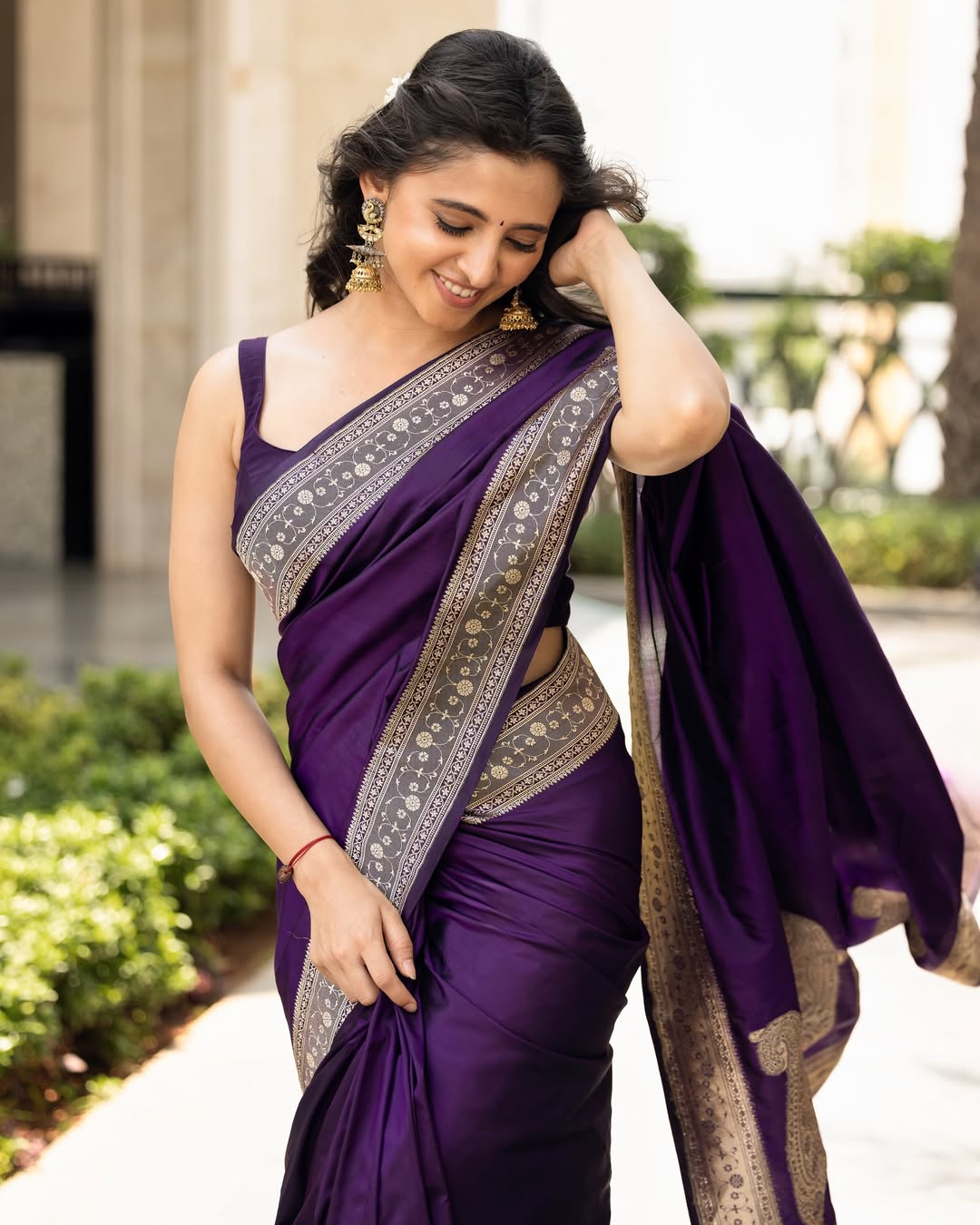 Preethi Asrani flaunting timeless saree style with confidence