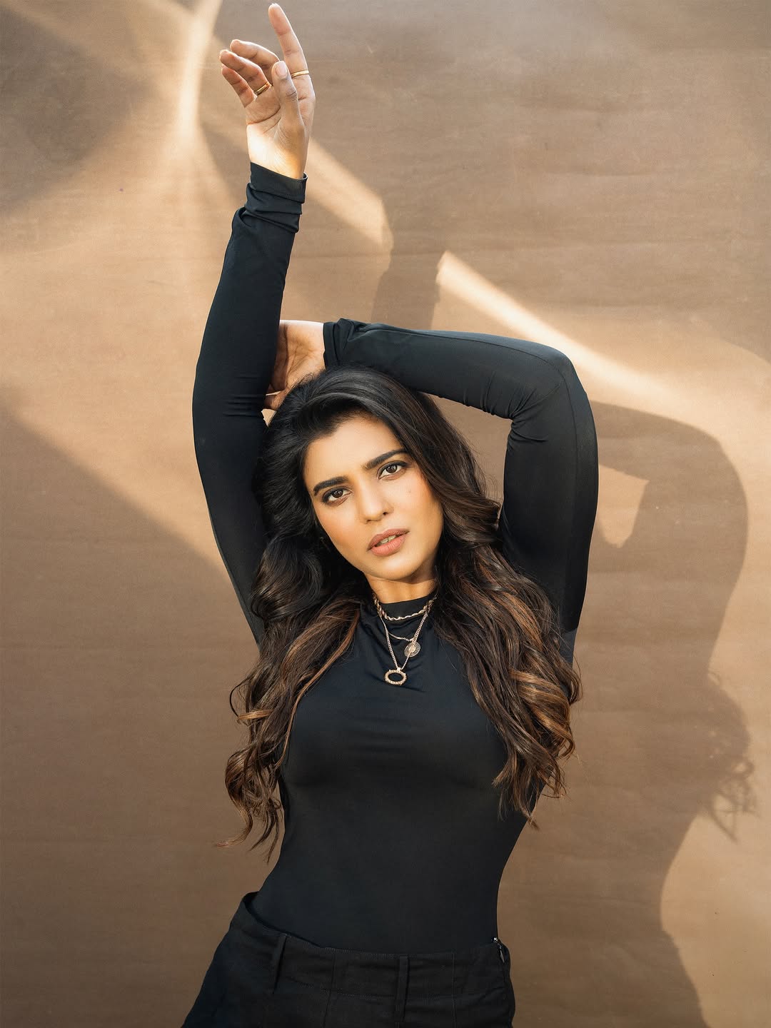 Aishwarya Rajesh effortless elegant black ensemble