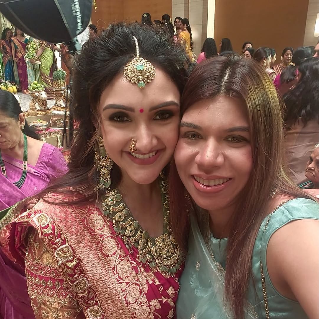 Aarthi Ravi Attends Diya Vijayakumar’s Baby Shower, Photos Go Viral