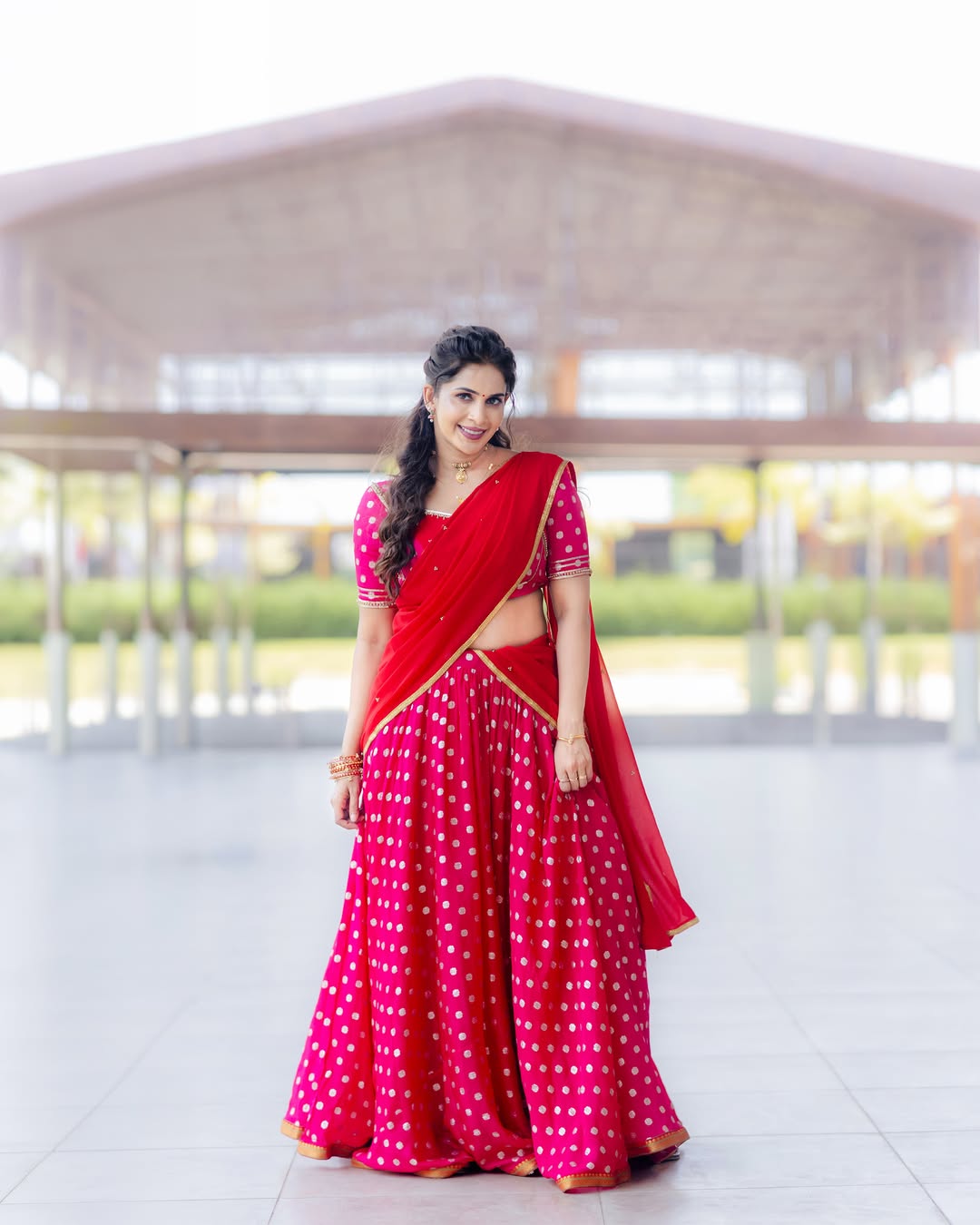 Actress Samyuktha Shanmughanathan Shares Her Red Colour Dhavani Beautiful Photos