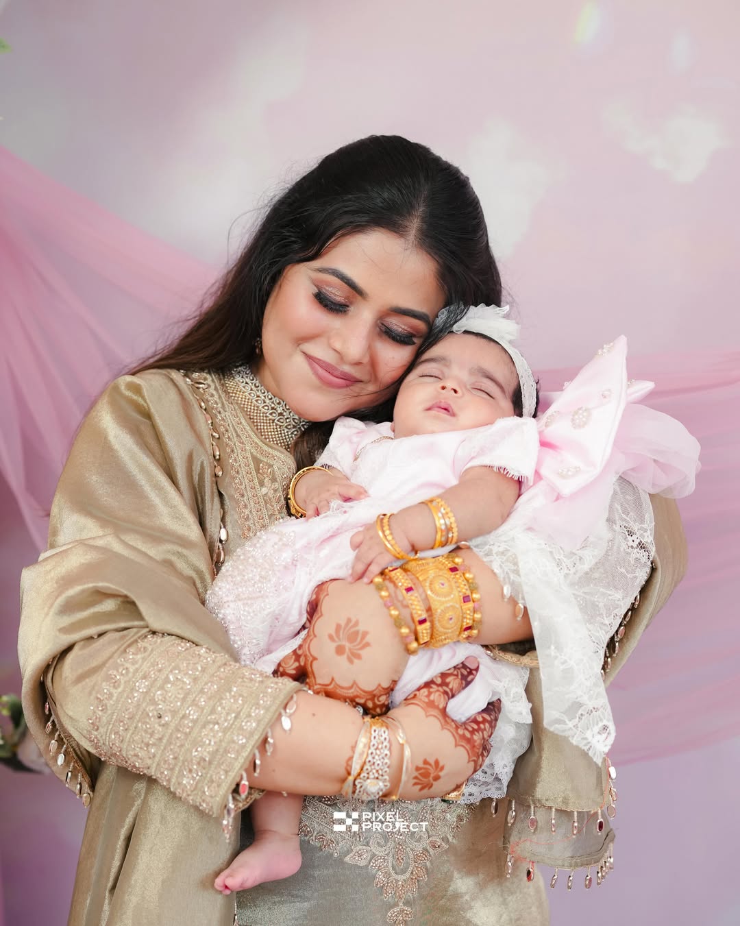 Shamna Kasim daughter photos