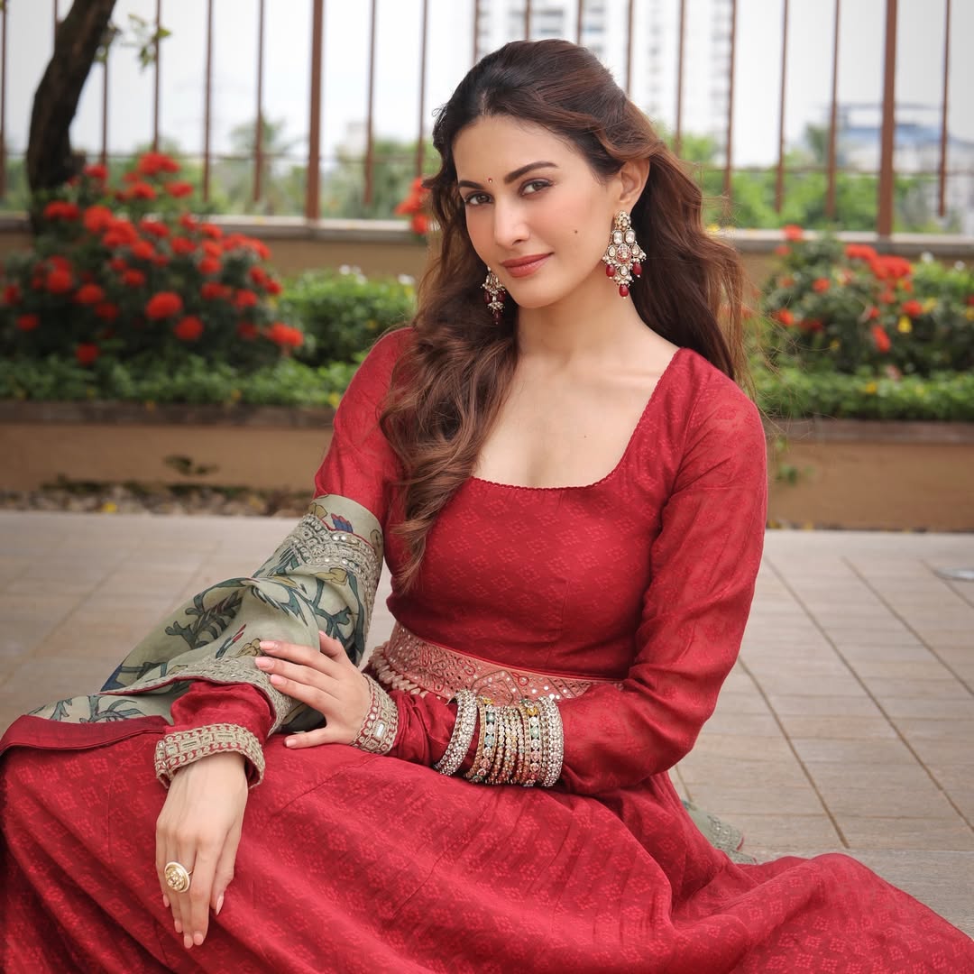 Amyra Dastur’s Latest Style Statement