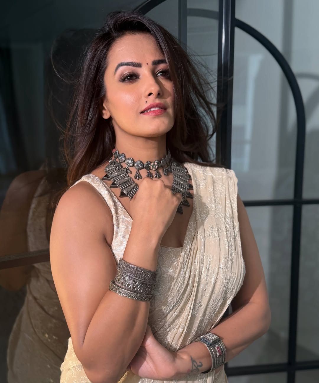 Beauty Look with Timeless Appeal