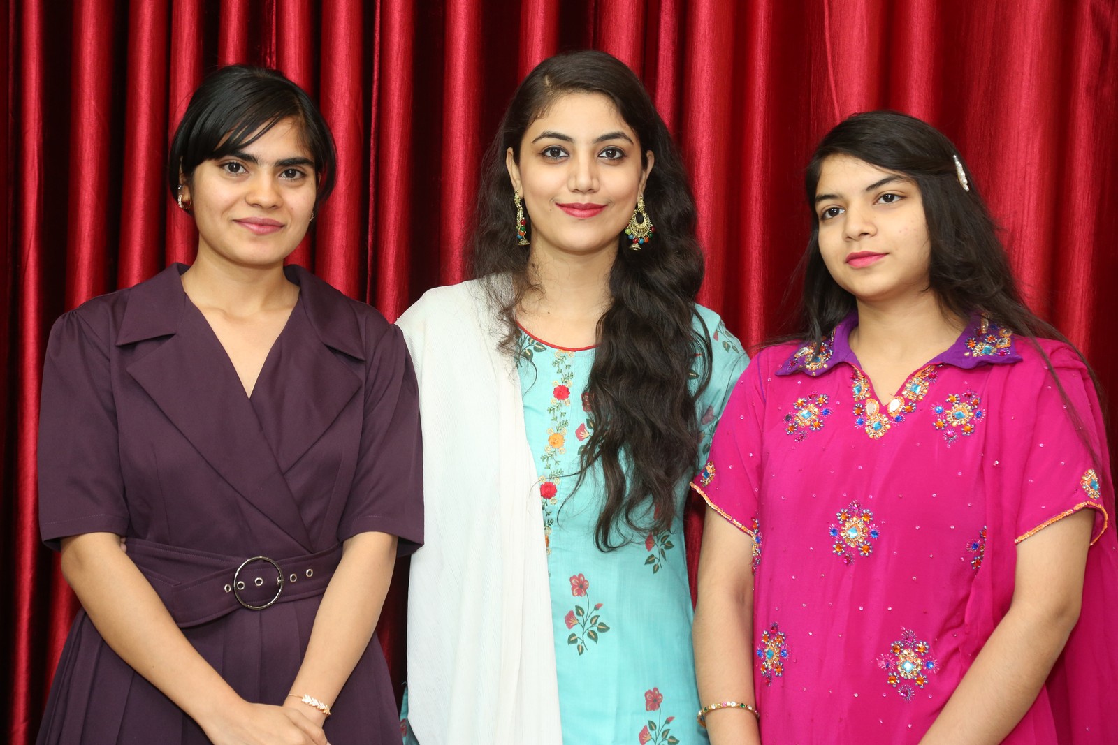 Deeksha movie cast and crew group photo