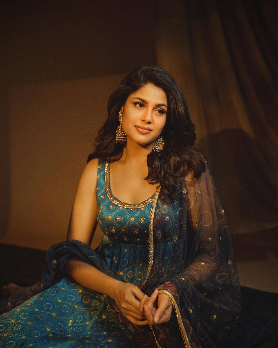 Faria Abdullah showcasing elegant ethnic fashion look