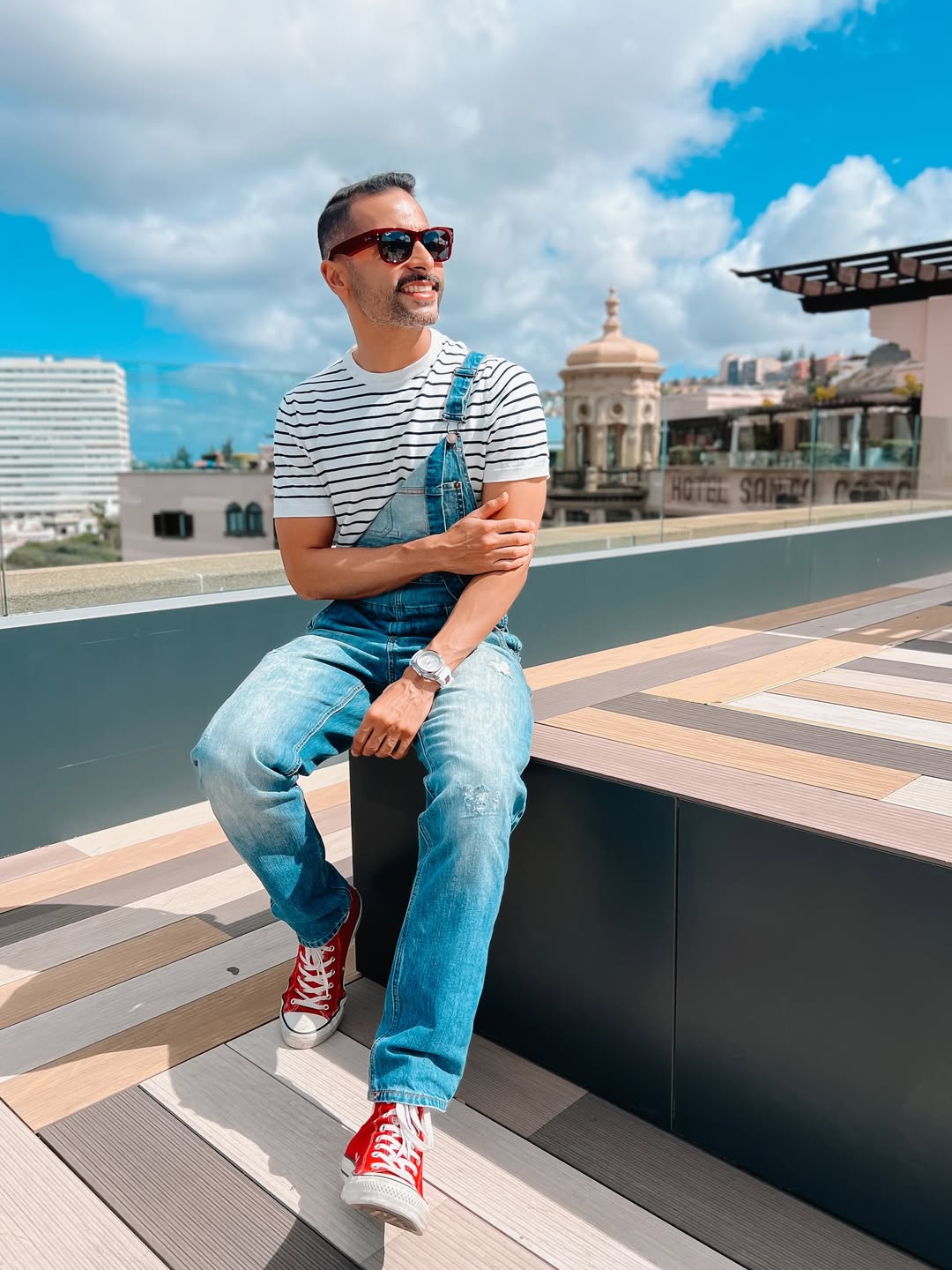 Settled In Spain With Luxury Lifestyle