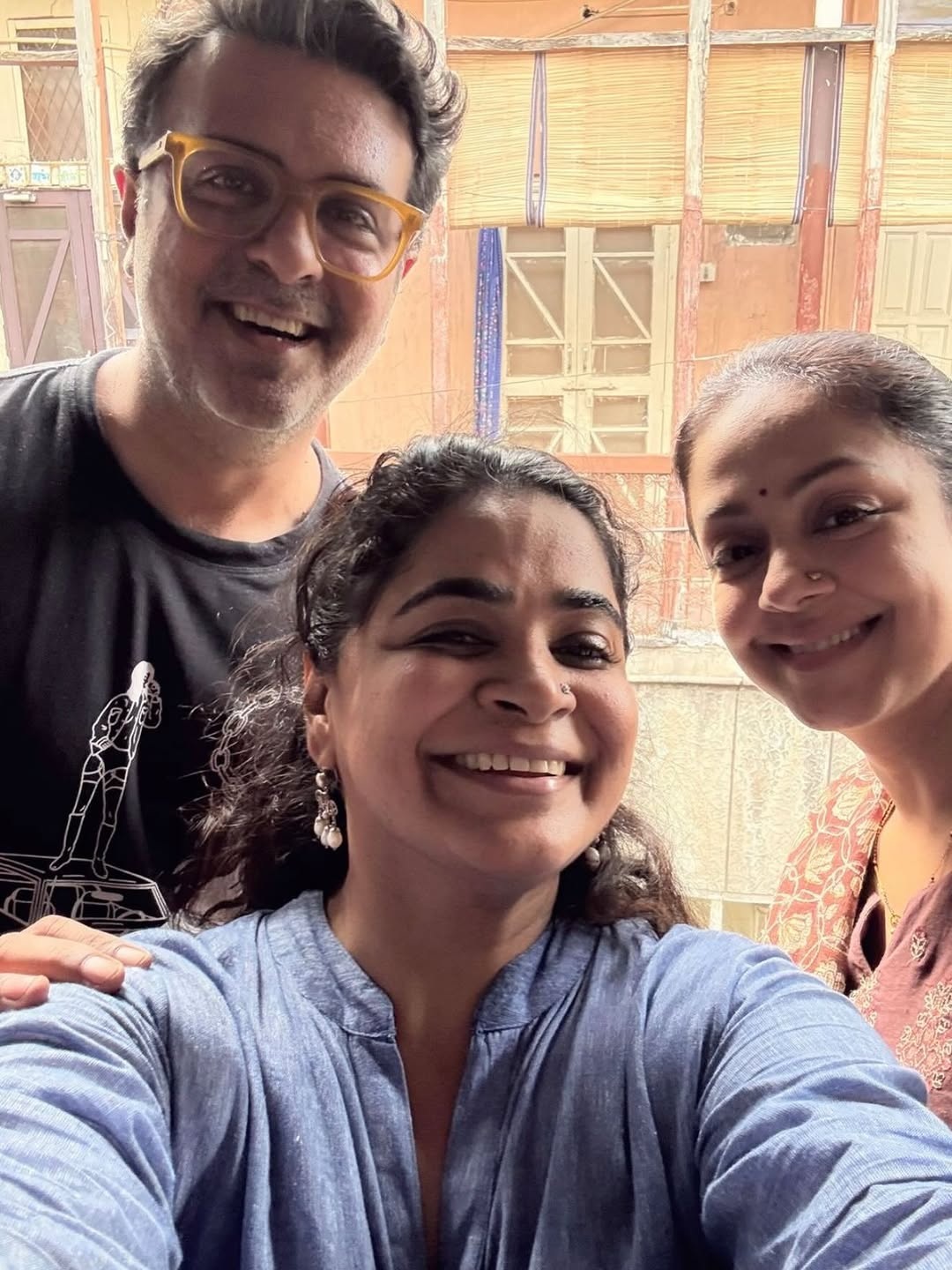 Jyothika’s Unseen Photos From System Shooting Spot Go Viral on Social Media